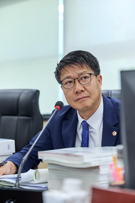 제393회 임시회 제3차 경기도청 예산결산특별위원회_3
