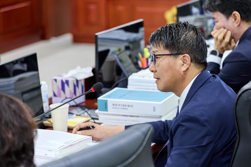 제393회 임시회 제3차 경기도청 예산결산특별위원회_7