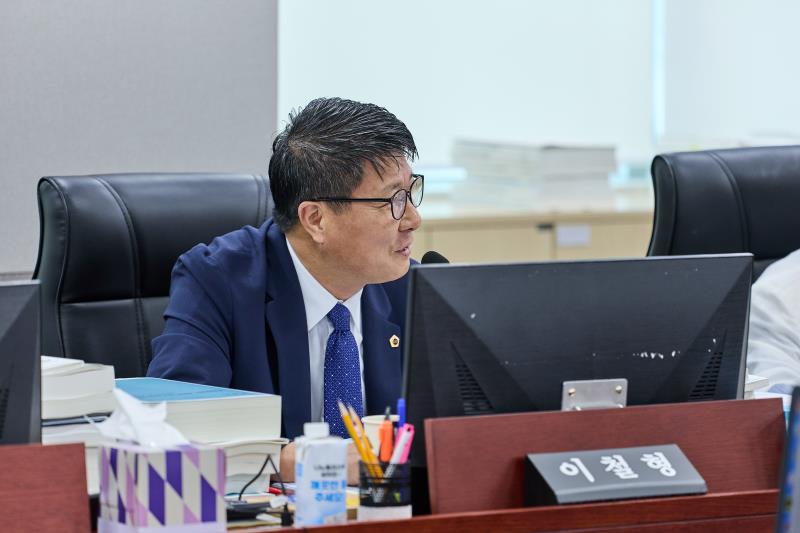 제393회 임시회 제3차 경기도청 예산결산특별위원회_10