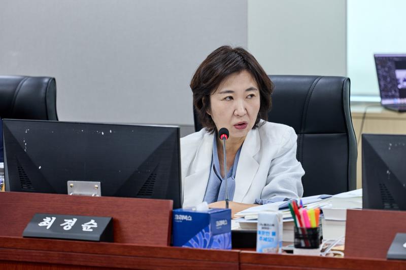 제393회 임시회 제3차 경기도청 예산결산특별위원회_3