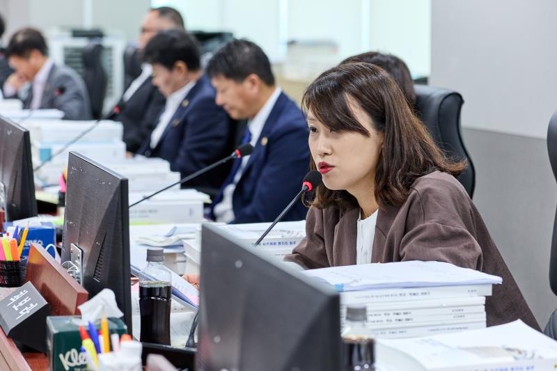 제393회 임시회 제3차 경기도청 예산결산특별위원회_2
