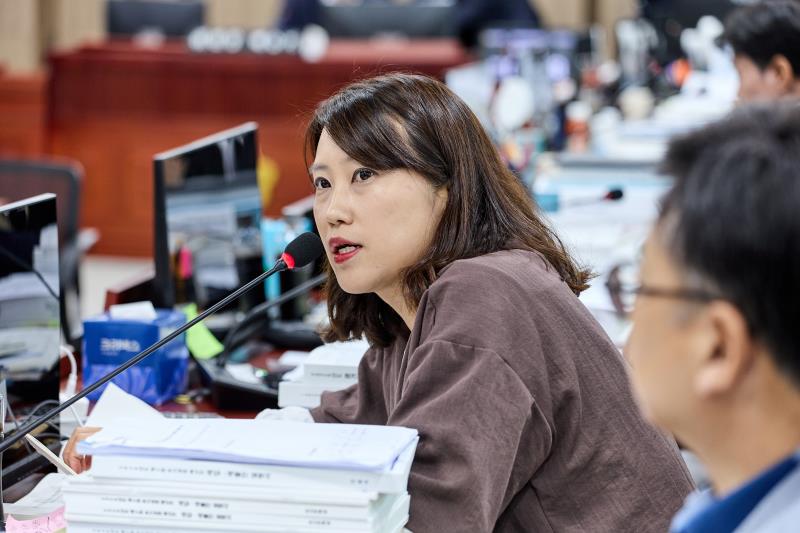 제393회 임시회 제3차 경기도청 예산결산특별위원회_9