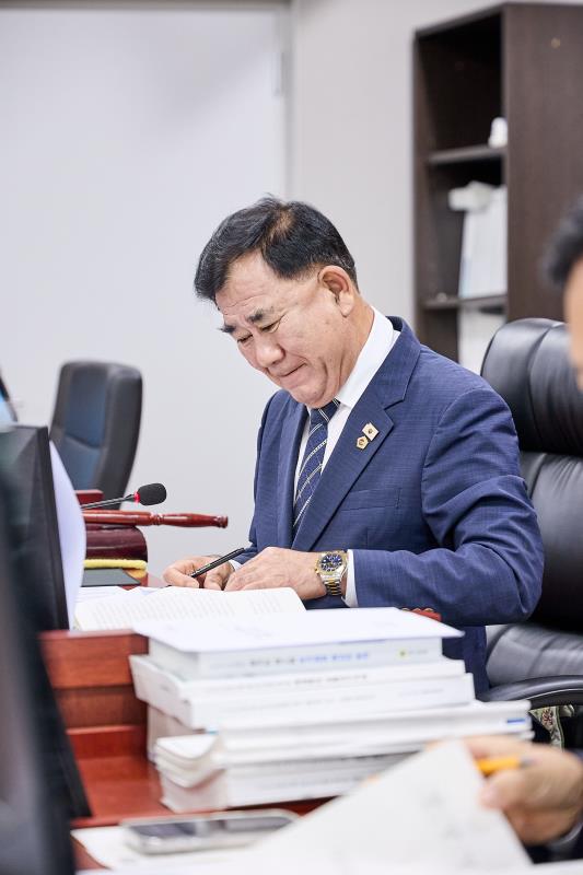 제393회 임시회 제4차 경기도청 예산결산특별위원회_10