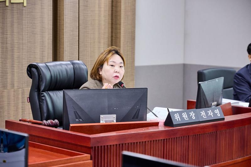 제393회 임시회 제4차 경기도청 예산결산특별위원회_3