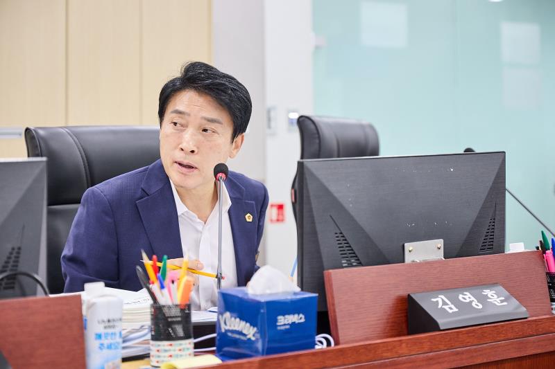제393회 임시회 제4차 경기도청 예산결산특별위원회_3