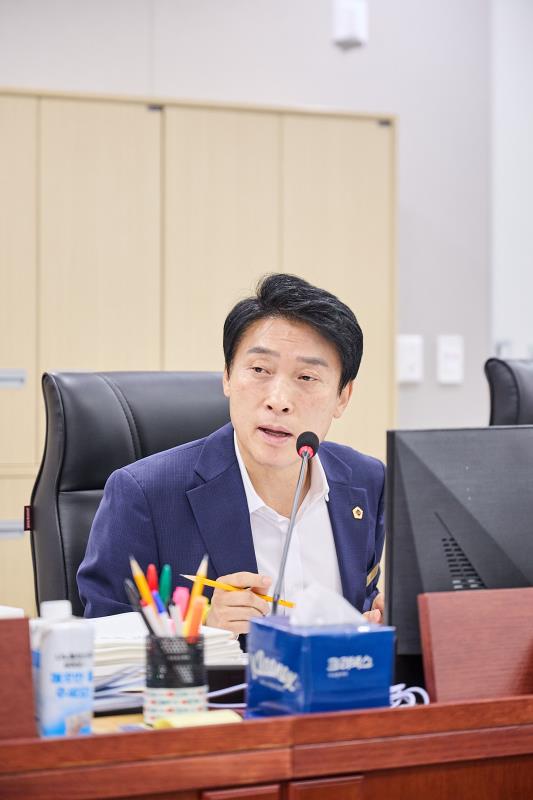 제393회 임시회 제4차 경기도청 예산결산특별위원회_4