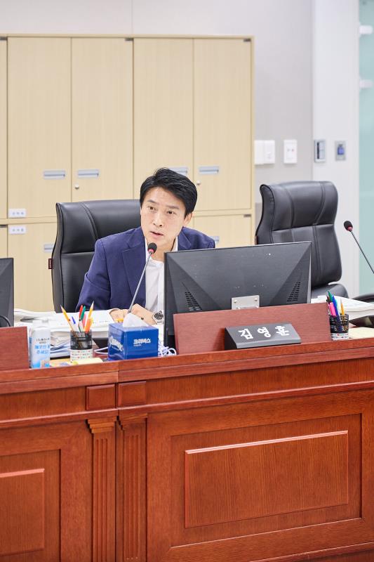 제393회 임시회 제4차 경기도청 예산결산특별위원회_9