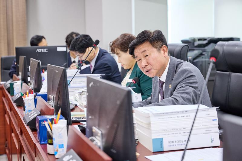 제393회 임시회 제4차 경기도청 예산결산특별위원회_5