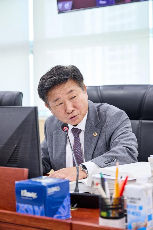 제393회 임시회 제4차 경기도청 예산결산특별위원회_6
