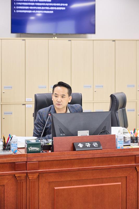 제393회 임시회 제4차 경기도청 예산결산특별위원회_7