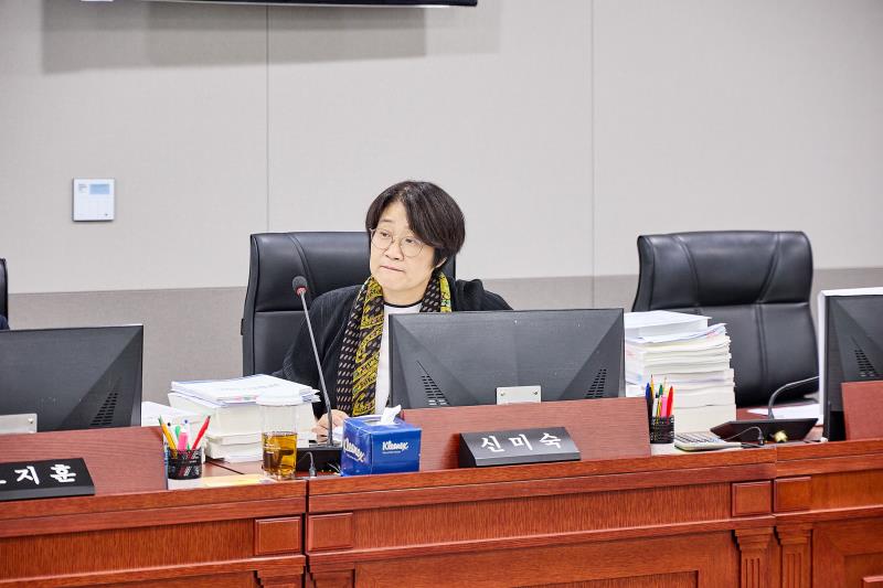 제393회 임시회 제4차 경기도청 예산결산특별위원회_3