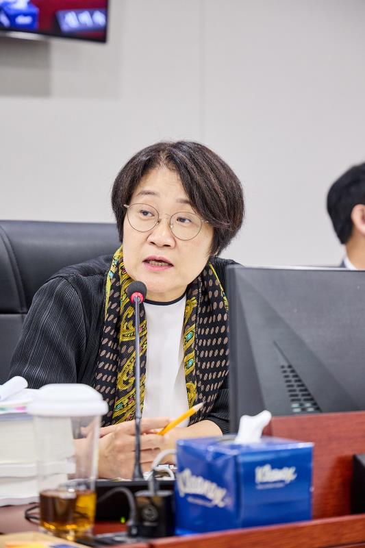 제393회 임시회 제4차 경기도청 예산결산특별위원회_8