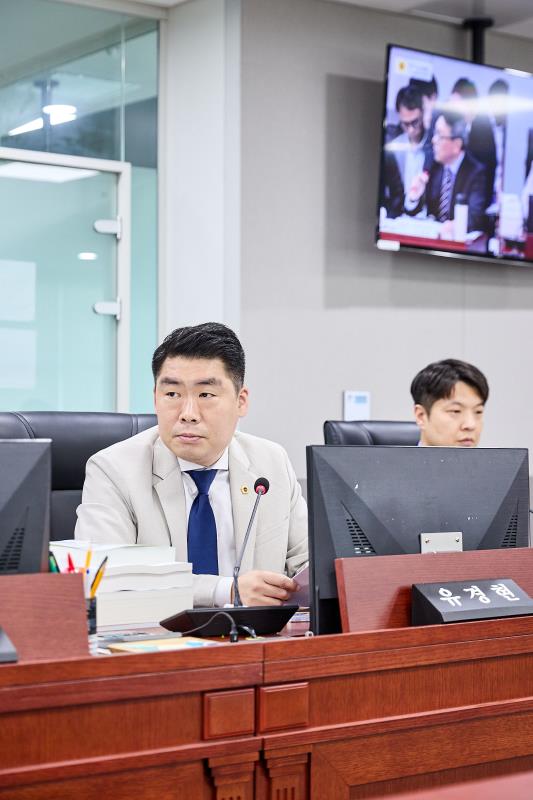 제393회 임시회 제4차 경기도청 예산결산특별위원회_4
