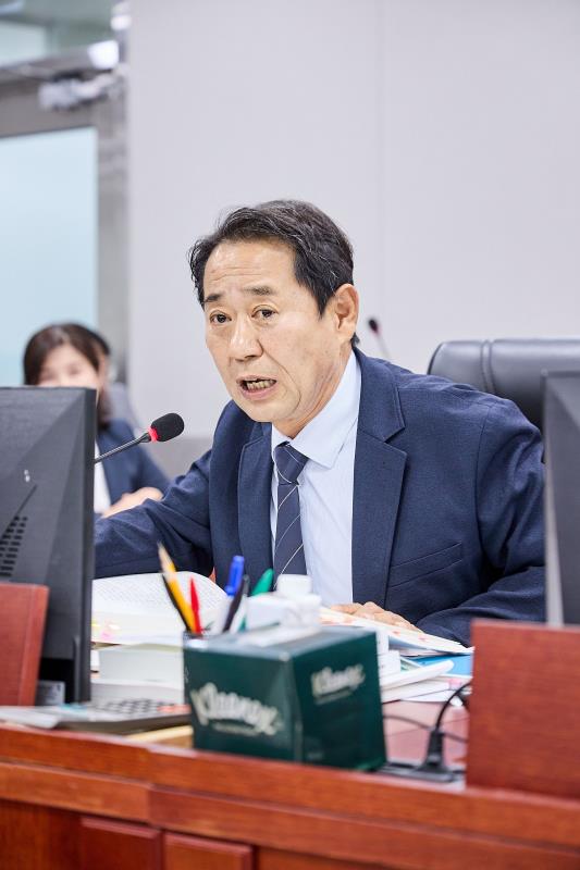 제393회 임시회 제4차 경기도청 예산결산특별위원회_6