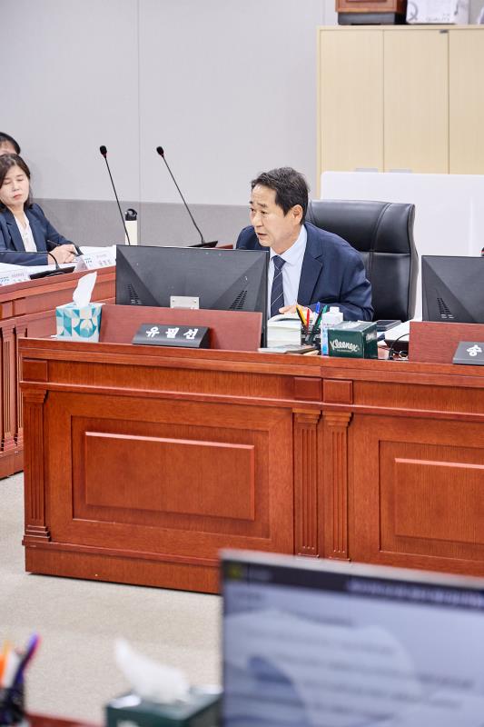 제393회 임시회 제4차 경기도청 예산결산특별위원회_10