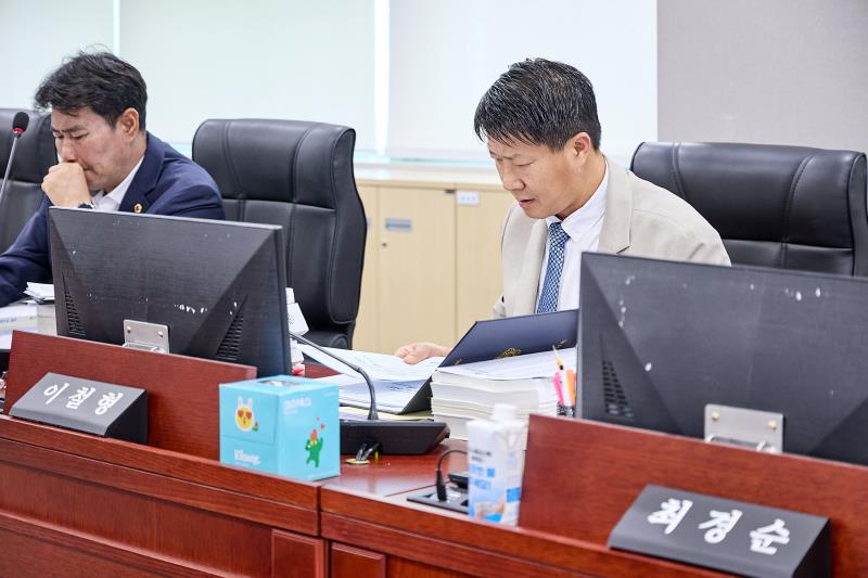 제393회 임시회 제4차 경기도청 예산결산특별위원회_3