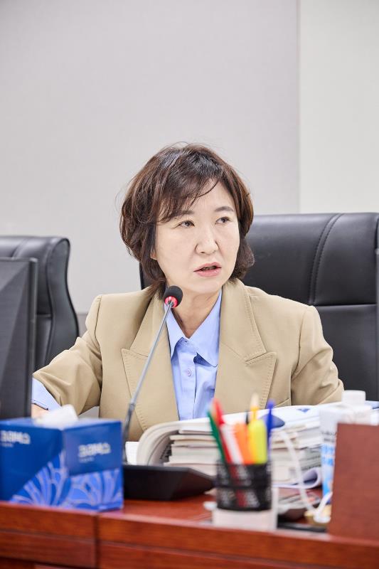 제393회 임시회 제4차 경기도청 예산결산특별위원회_8