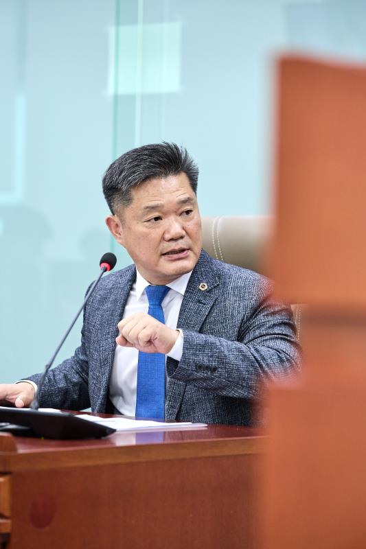 제393회 임시회 제2차 교육행정위원회_3