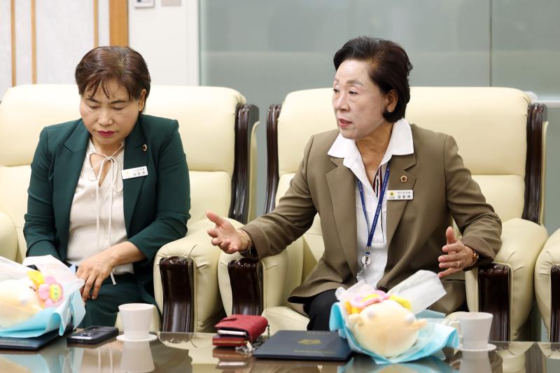제12대 전반기 경기도의회 조례시행추진관리단 위원 위촉식_7