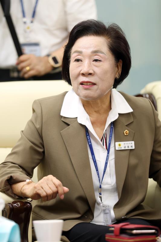 제12대 전반기 경기도의회 조례시행추진관리단 위원 위촉식_8