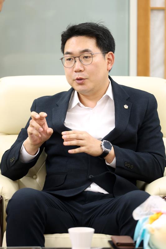제12대 전반기 경기도의회 조례시행추진관리단 위원 위촉식_7