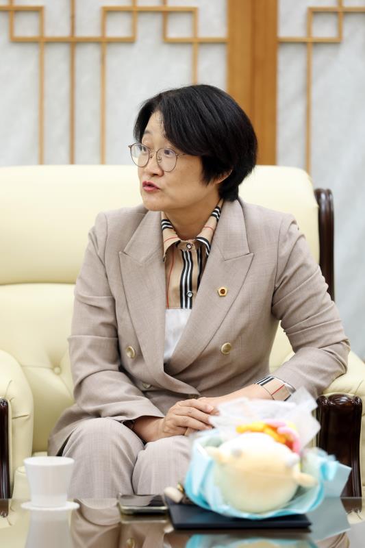 제12대 전반기 경기도의회 조례시행추진관리단 위원 위촉식_7