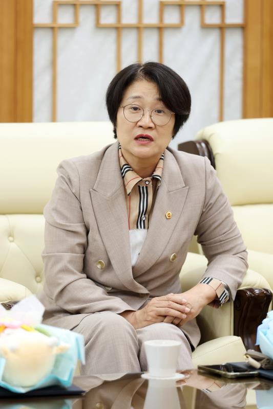 제12대 전반기 경기도의회 조례시행추진관리단 위원 위촉식_8