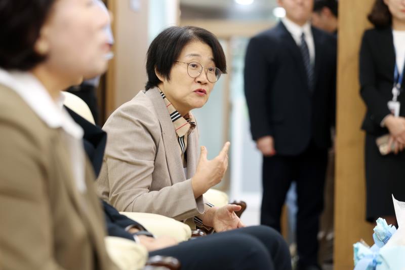 제12대 전반기 경기도의회 조례시행추진관리단 위원 위촉식_9