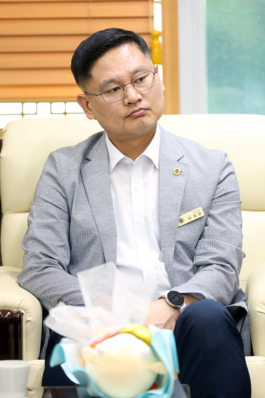 제12대 전반기 경기도의회 조례시행추진관리단 위원 위촉식_8