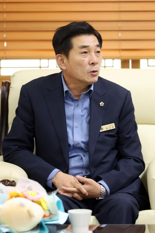제12대 전반기 경기도의회 조례시행추진관리단 위원 위촉식_8