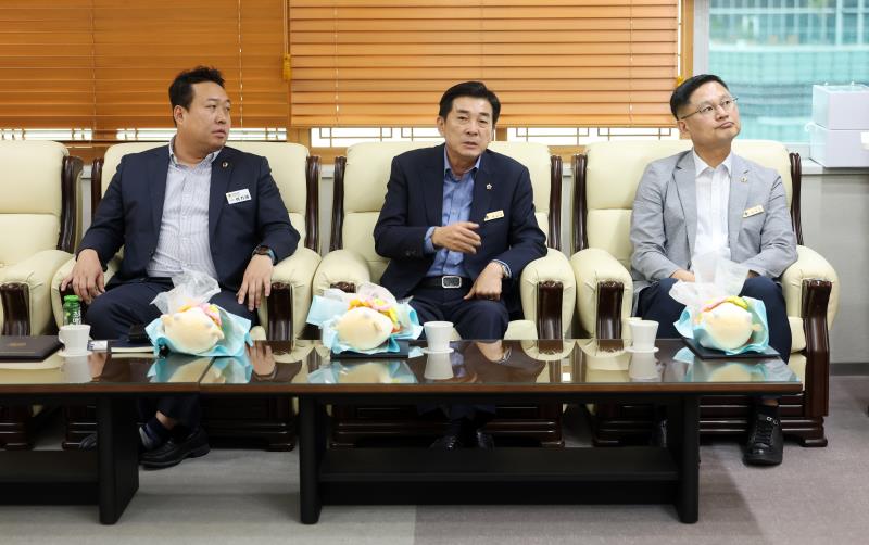 제12대 전반기 경기도의회 조례시행추진관리단 위원 위촉식_10