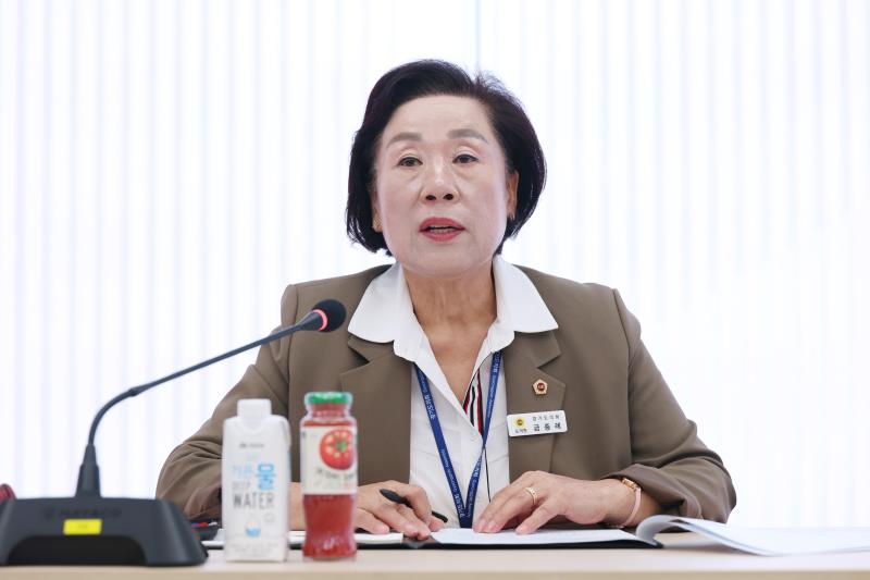 제12대 전반기 경기도의회 조례시행추진관리단 회의_6