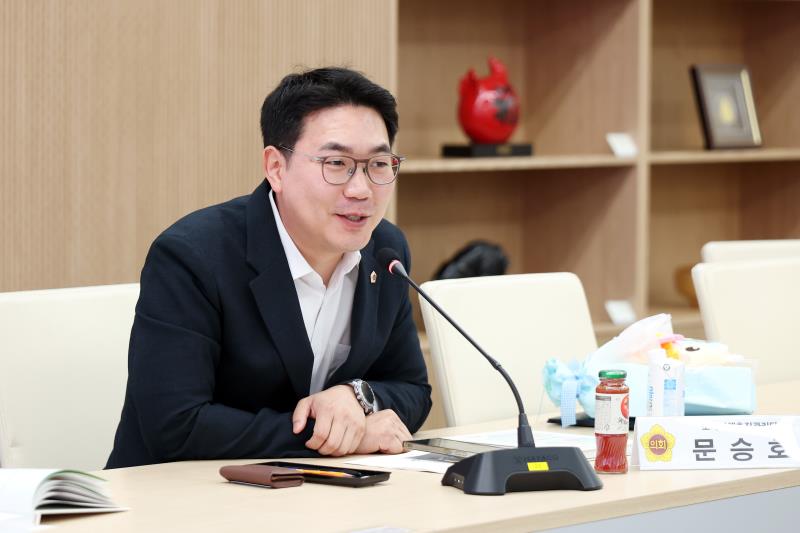 제12대 전반기 경기도의회 조례시행추진관리단 회의_6