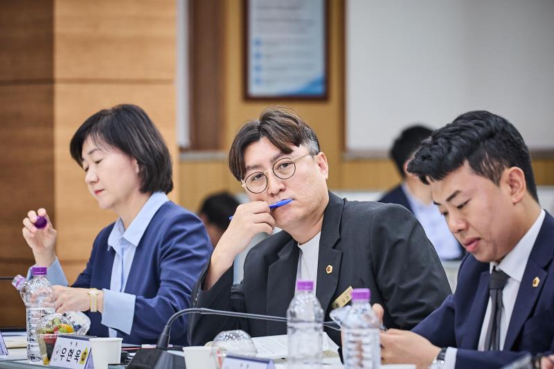 경기도교육청 예산결산특별위원회 재정설명회 및 현장방문_10