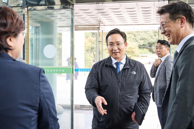 경기도교육청 예산결산특별위원회 재정설명회 및 현장방문_3