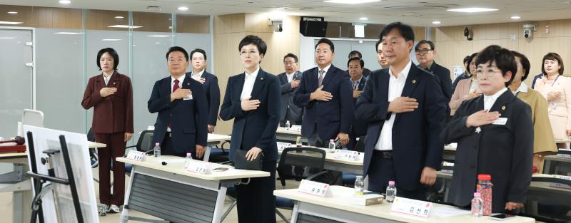 국민의힘 의원총회 및 김은혜 도당위원장 강의_5
