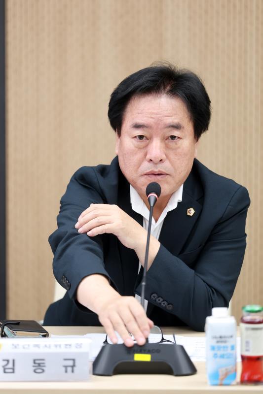 의장단, 교섭단체대표단, 상임위원장단 정담회_6