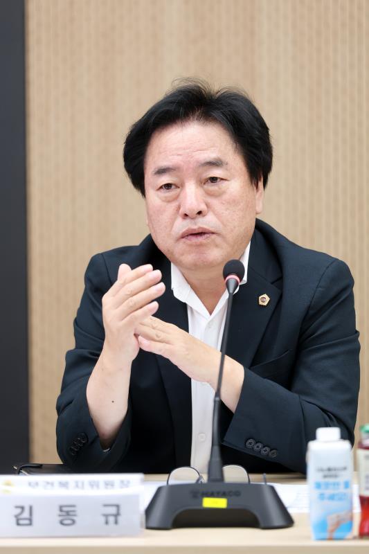의장단, 교섭단체대표단, 상임위원장단 정담회_10