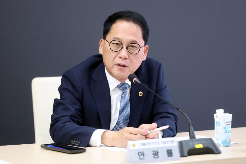 의장단, 교섭단체대표단, 상임위원장단 정담회