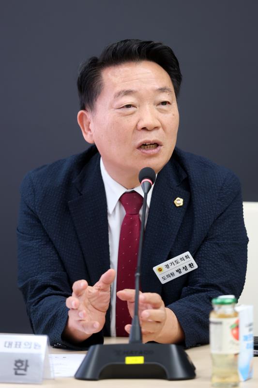 의장단, 교섭단체대표단, 상임위원장단 정담회_8