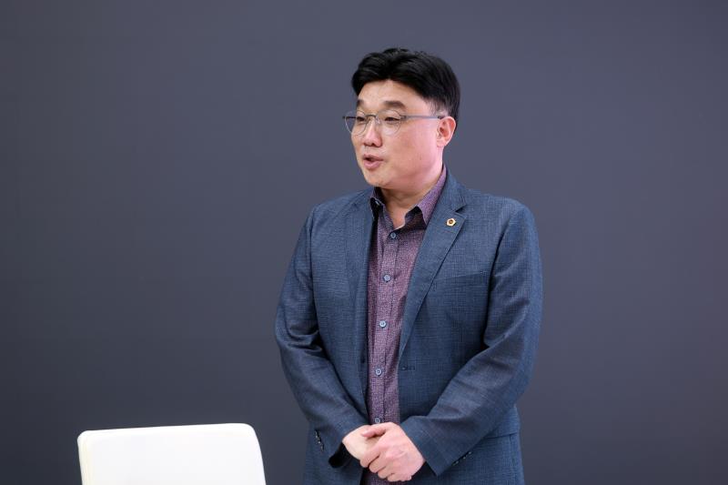 제12대 전반기 경기도의회 예산정책자문위원회 위원 위촉식 및 회의_9
