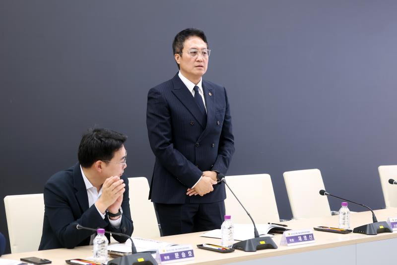 제12대 전반기 경기도의회 예산정책자문위원회 위원 위촉식 및 회의_7
