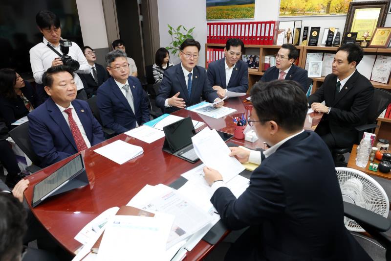 강명구 국회의원 접견_6