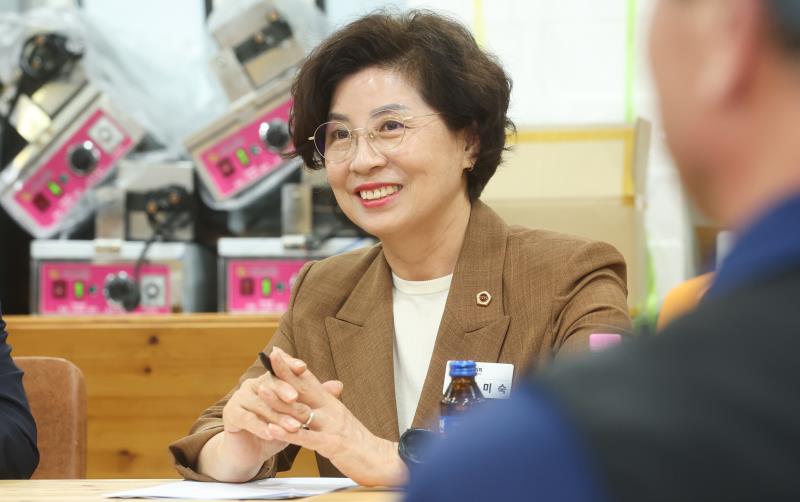 남종섭 의장 찾아가는 도의회 민생현장 구매탄시장 방문_7