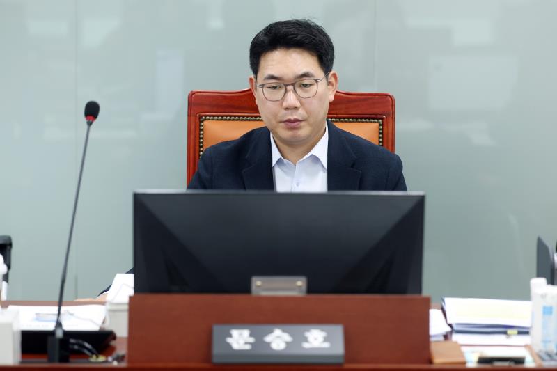 제393회 임시회 제1차 의회운영위원회_6