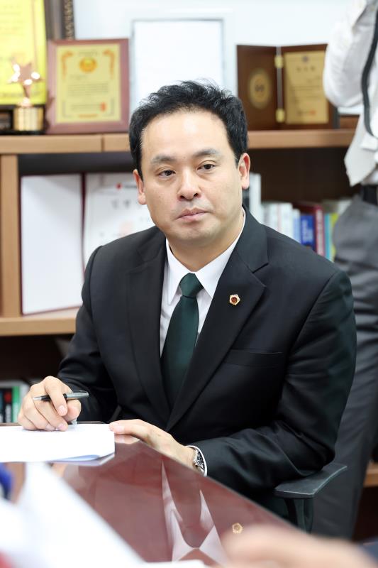 강명구 국회의원 접견_5