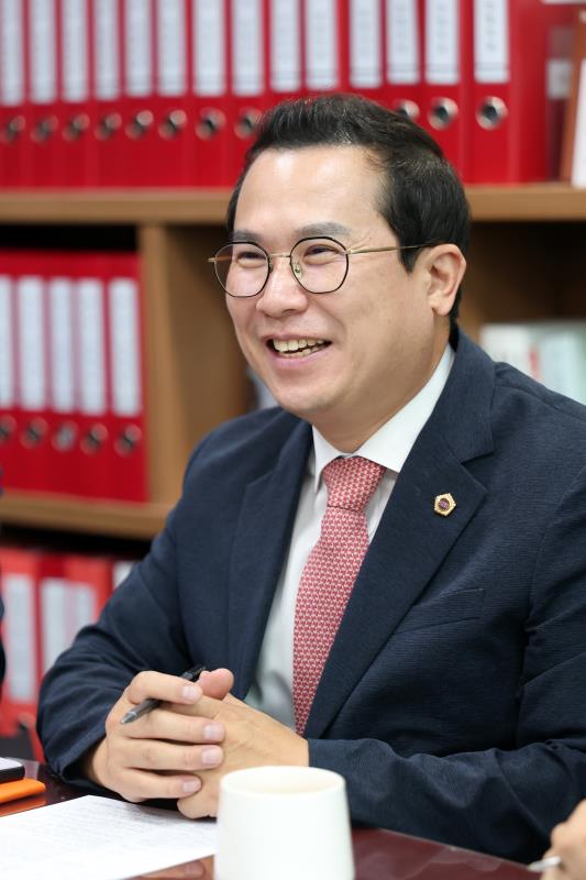 강명구 국회의원 접견_9