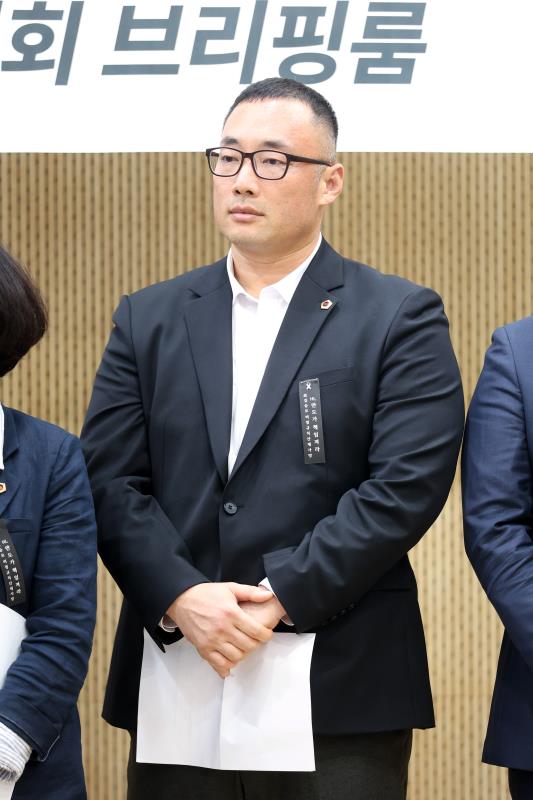 HL만도 평택공장 故김승모 청년 비정규직 노동자 산재사망 사건 관련 기자회견_3