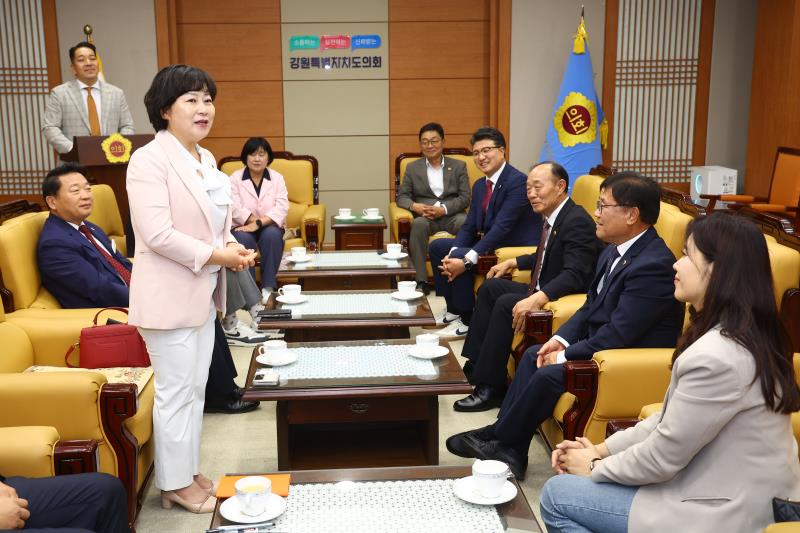 경기도의회, 서울특별시의회, 충북도의회 교섭단체 국민의힘 원내대표단 간담회_8