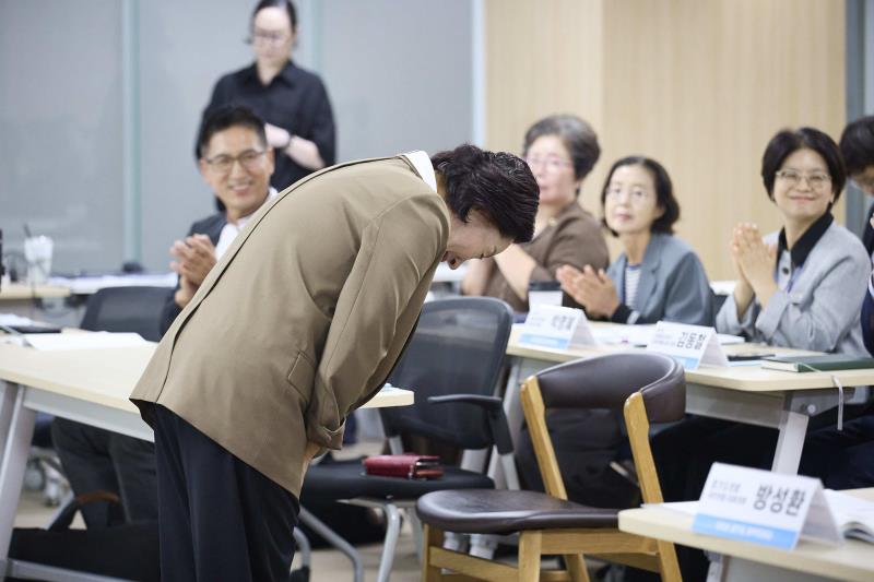 AI 시대, 경기도민의 디저털 평생학습권 정책토론회_10